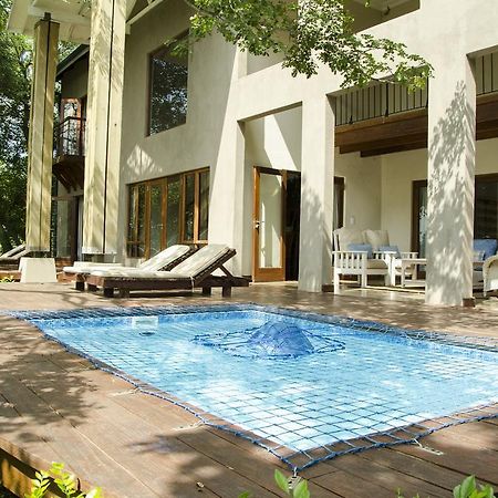 Villa Rostrata-On-Lake Hazyview Buitenkant foto